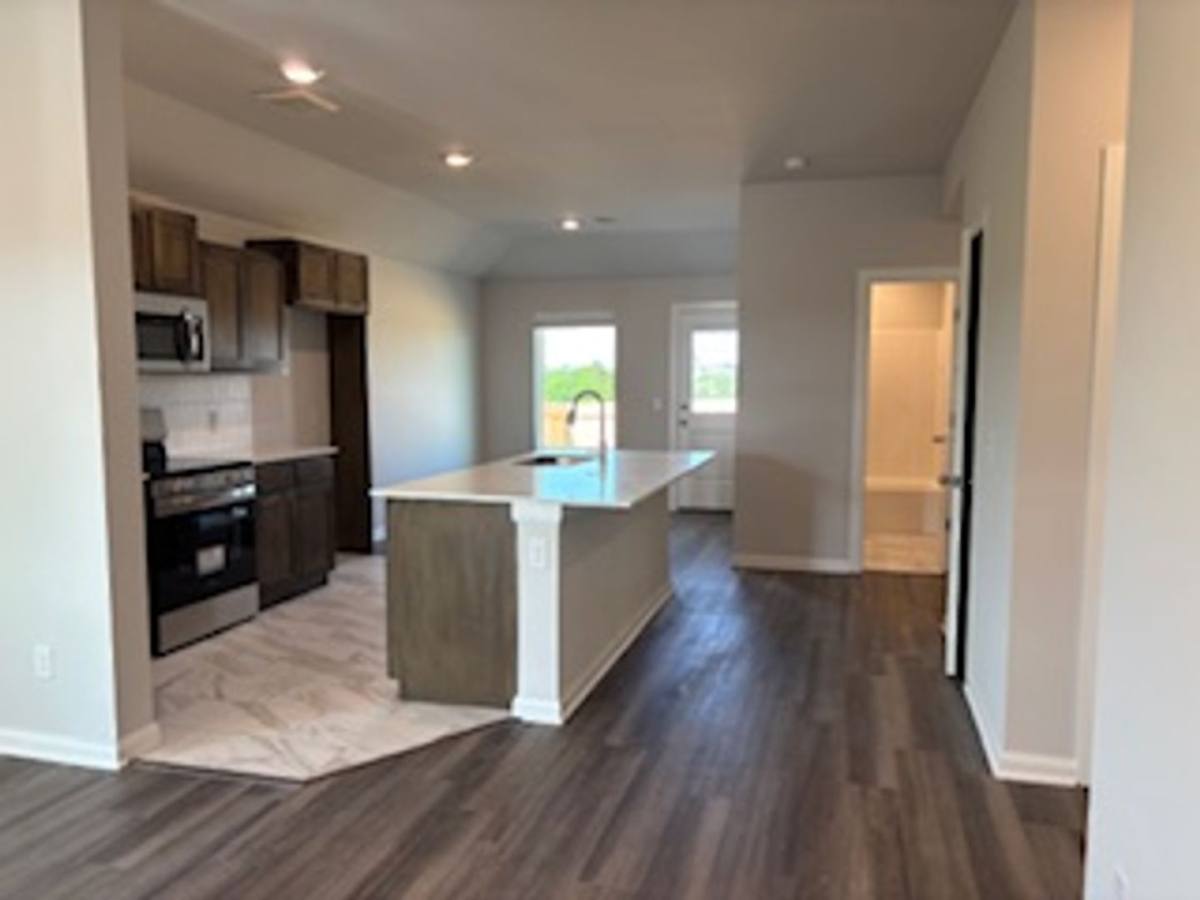 House for rent at 19501 Conway Dr, Edmond, OK 73012