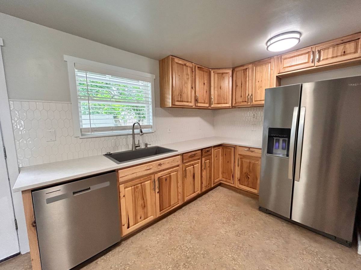 House for rent at 1927 E Marshall Ave, Spokane, WA 99207