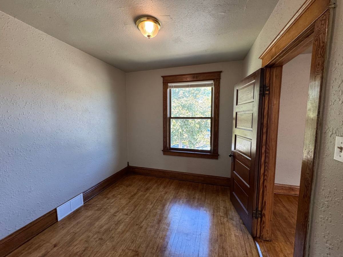 Apartment for rent at 3461 E Plankinton Ave, Cudahy, WI 53110