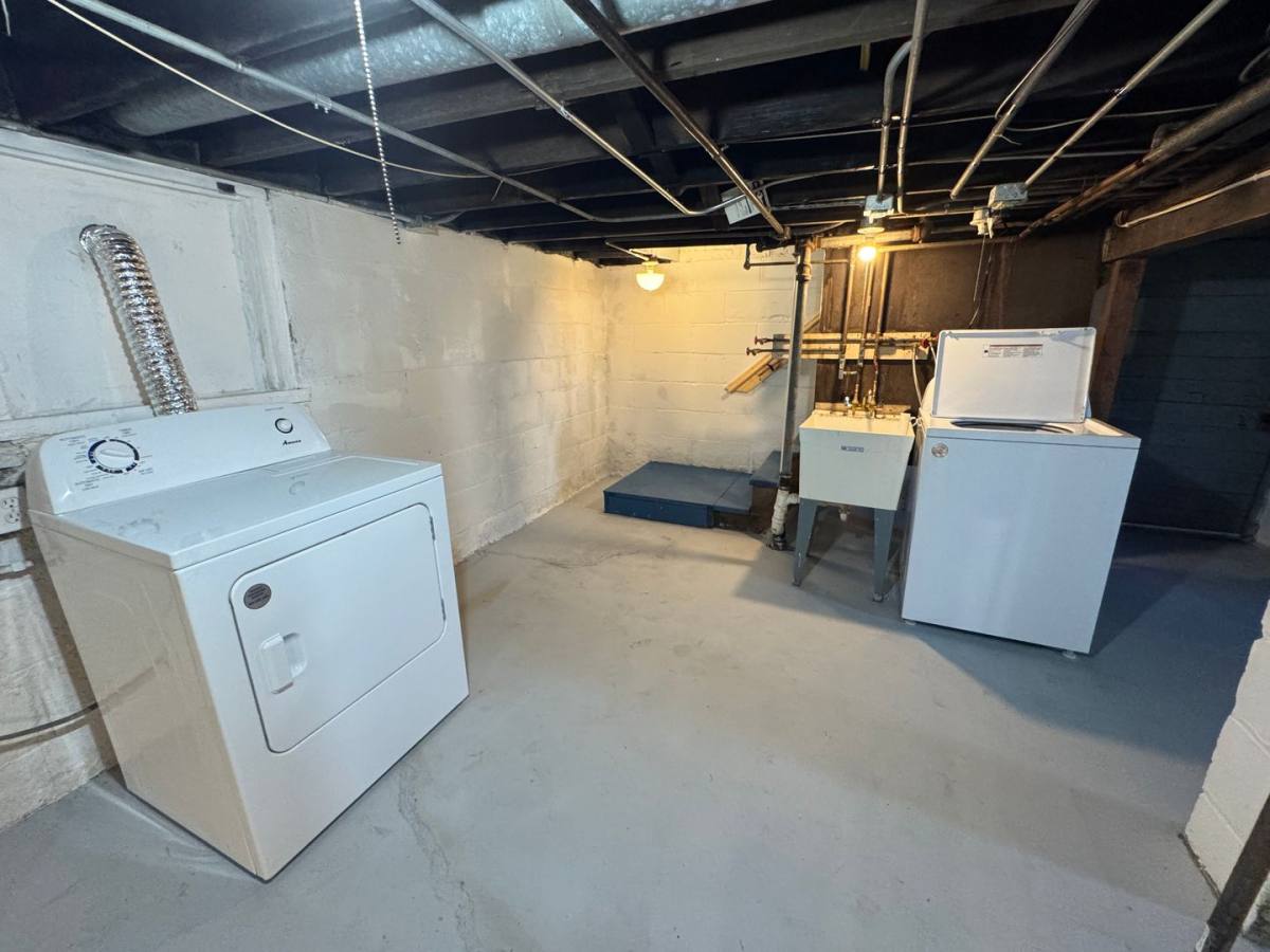 Apartment for rent at 3461 E Plankinton Ave, Cudahy, WI 53110