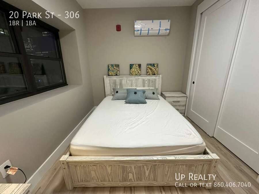 Apartment for rent at 20 Park St, Albany, NY 12207