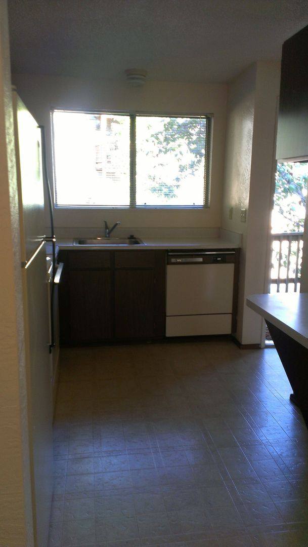 Apartment for rent at 4001 Potter St, Eugene, OR 97405