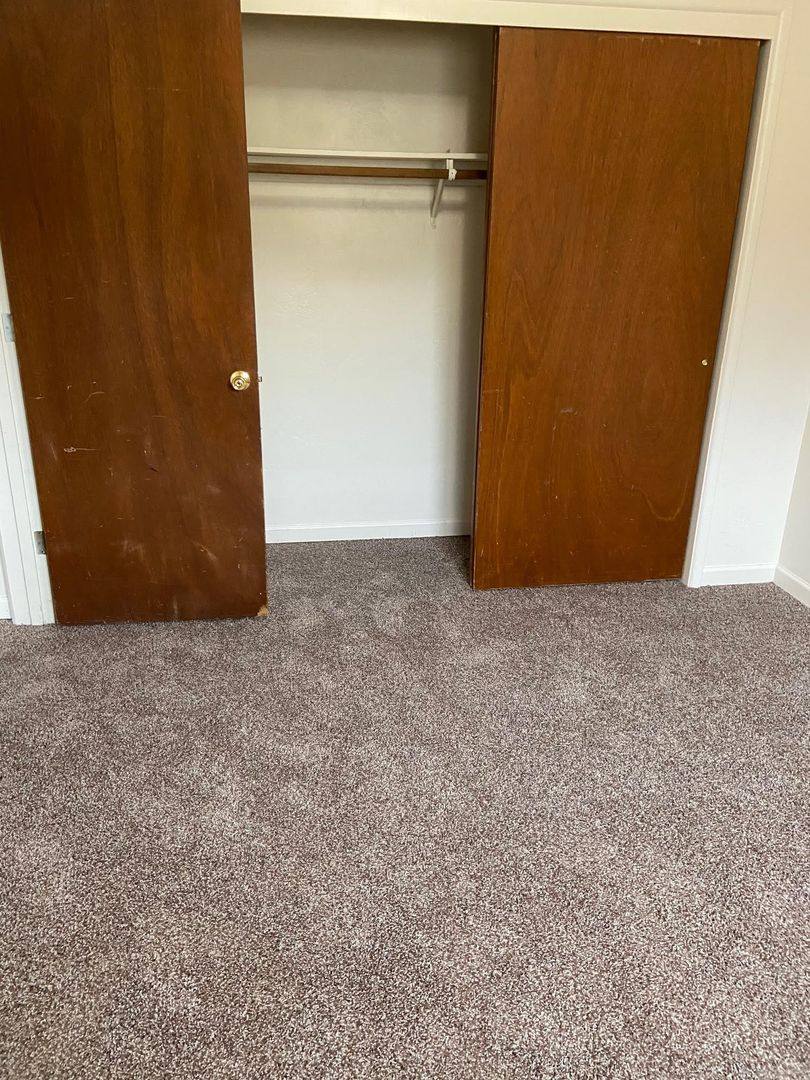Apartment for rent at 712 4th St, Springfield, OR 97477