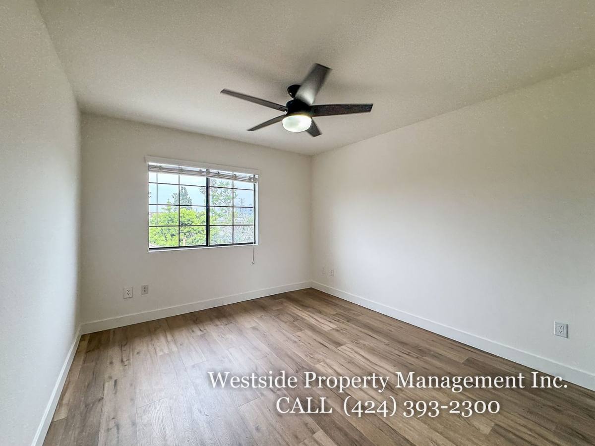 Townhouse for rent at 12506 Pacific Ave #7, Los Angeles, CA 90066