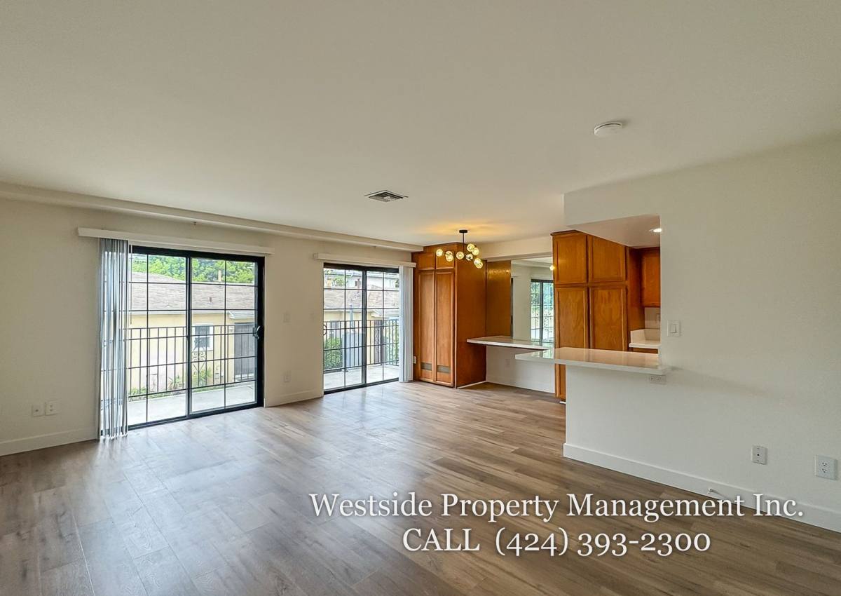 Townhouse for rent at 12506 Pacific Ave #7, Los Angeles, CA 90066
