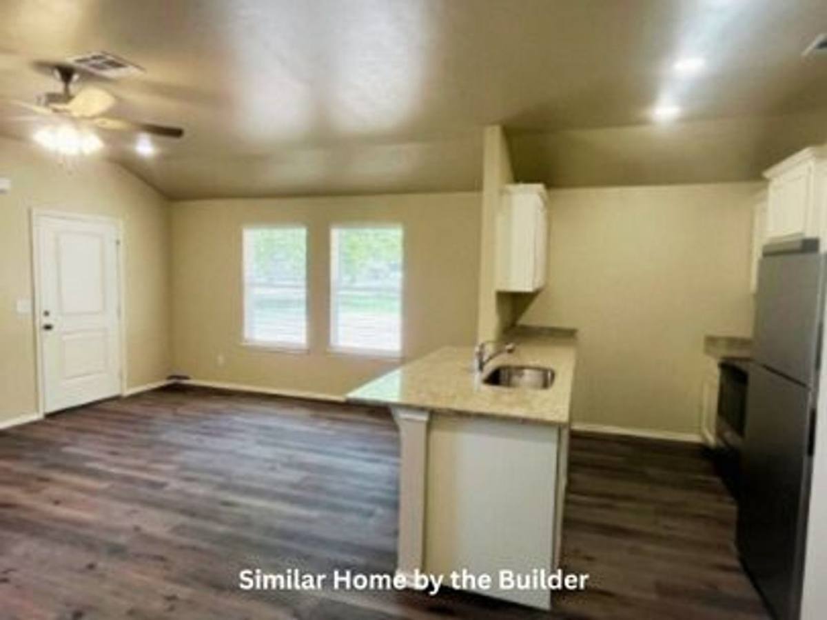 House for rent at 810 W Illinois Ave, Chickasha, OK 73018