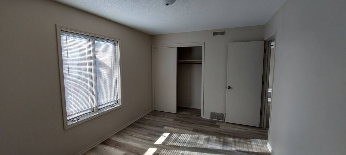 Apartment for rent at 219 Dix Rd, Jefferson City, MO 65109