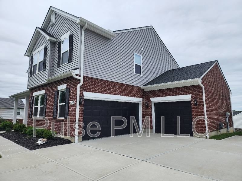 House for rent at 6179 Ballyshannon Dr, Union, KY 41091