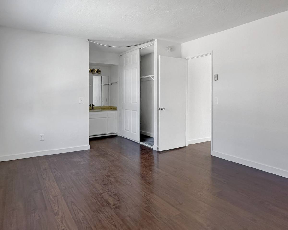 Condo for rent at 4404 Bond St, San Diego, CA 92109