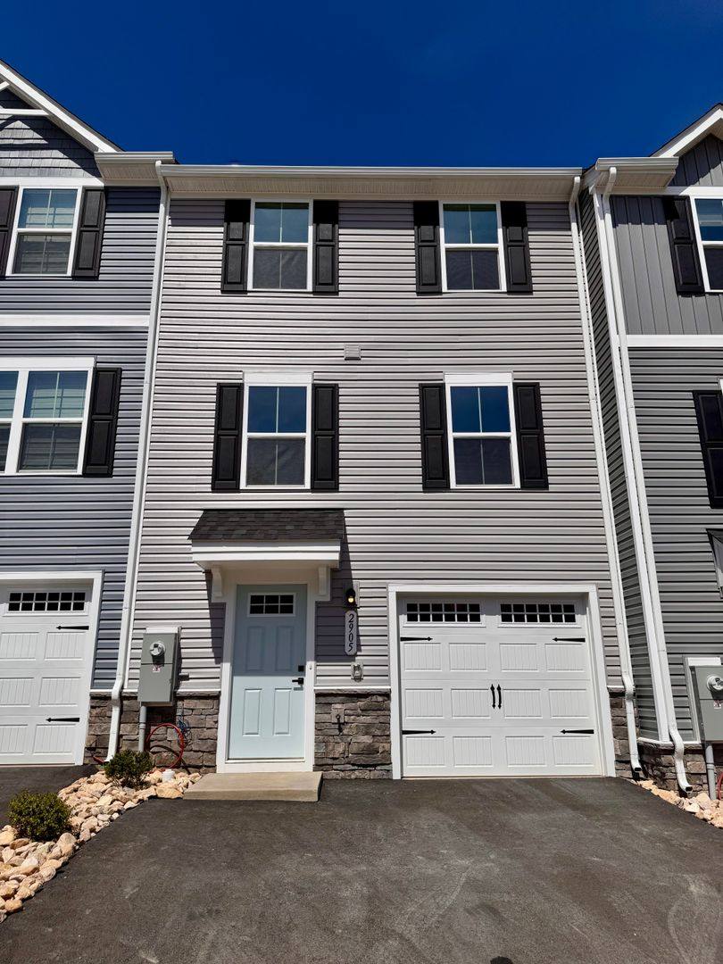 Townhouse for rent at 2905 Orchard Ridge Lane, Harrisonburg, VA 22801
