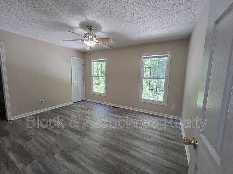 Townhouse for rent at 108 Maple Grove, High Point, NC 27263