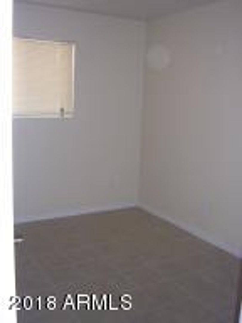 Apartment for rent at 4940 E Holly St, Phoenix, AZ 85008