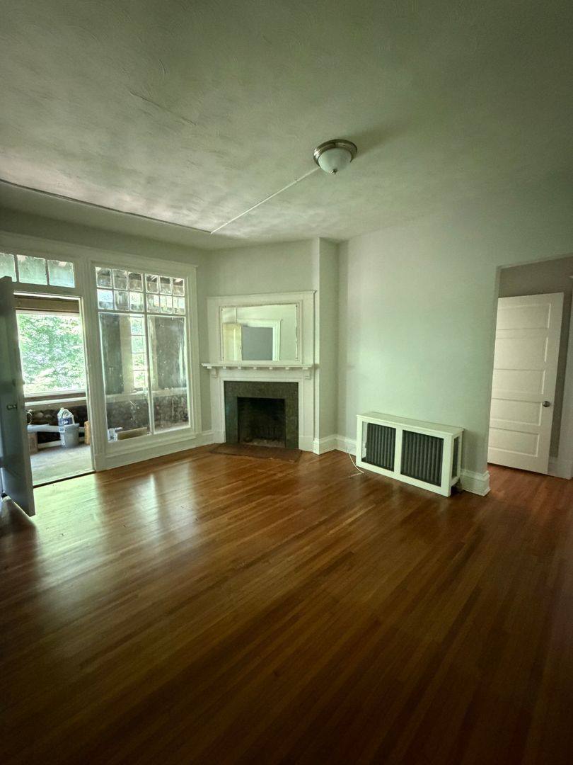 Apartment for rent at 45 Wellman Rd, Manchester, CT 06040