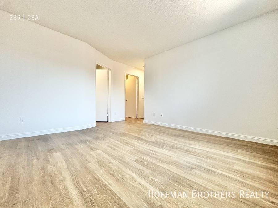 Apartment for rent at 10346 Commerce Ave #9, Tujunga, CA 91042