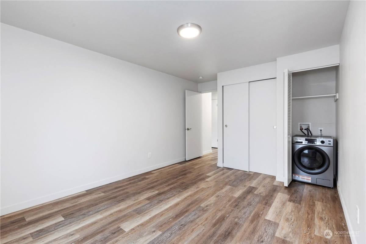 Apartment for rent at 12333 33rd Ave NE, Seattle, WA 98125