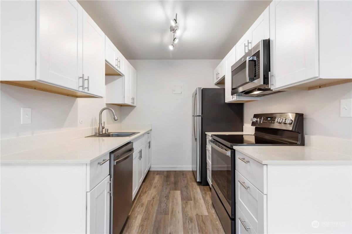 Apartment for rent at 12333 33rd Ave NE, Seattle, WA 98125