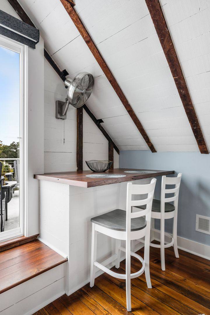 Apartment for rent at 135 Broad St #C, Charleston, SC 29401