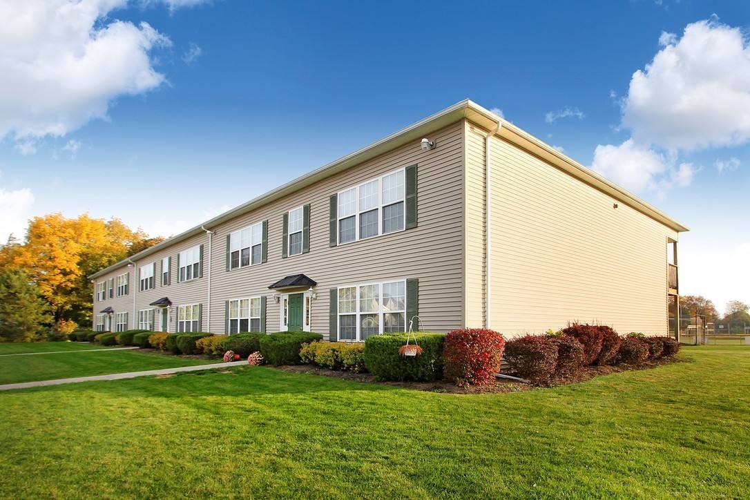 Apartment for rent at 69 State St, Manchester, NY 14504