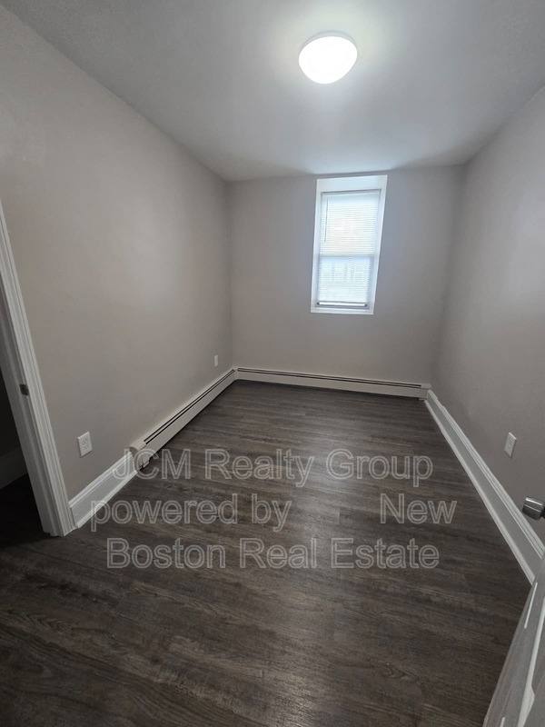 Apartment for rent at 46 Waverly St #B, Roxbury, MA 02119