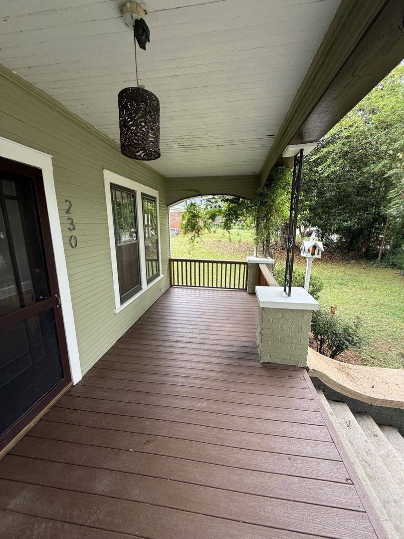 House for rent at 230 Grand Ave, Raleigh, NC 27606