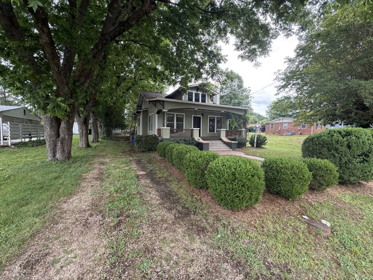 House for rent at 230 Grand Ave, Raleigh, NC 27606