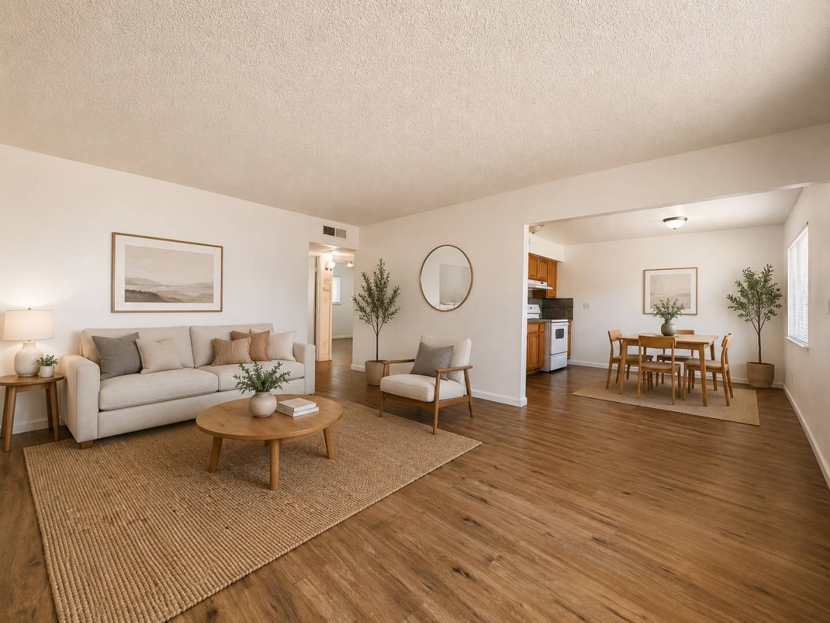 Apartment for rent at 2043 E Saginaw Way, Fresno, CA 93726