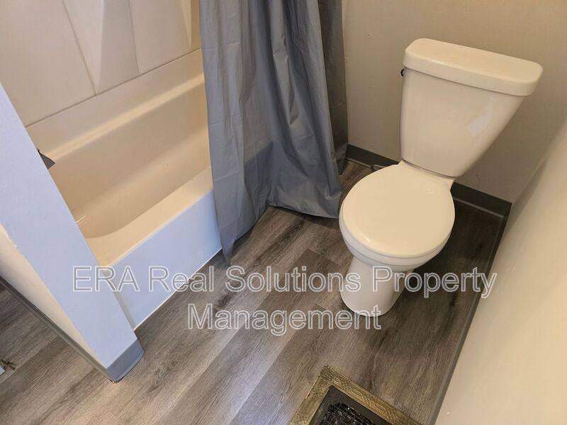 Apartment for rent at 2609 Hood, Cleveland, OH 44109