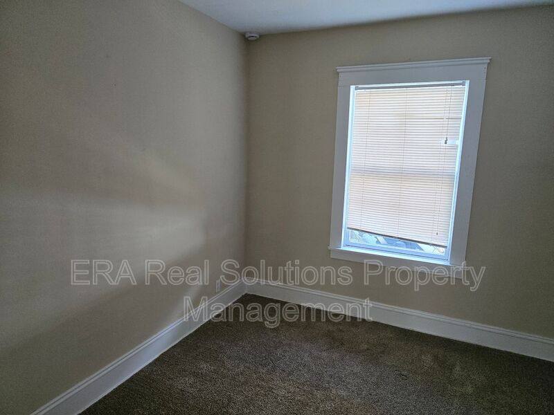 Apartment for rent at 2609 Hood, Cleveland, OH 44109