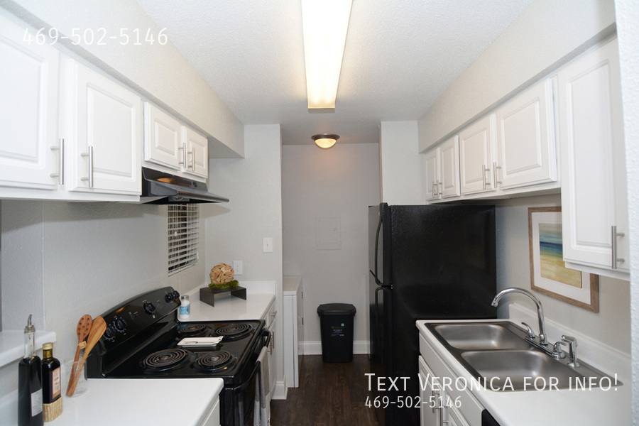 Apartment for rent at 3816 S Lamar Blvd, Austin, TX 78704