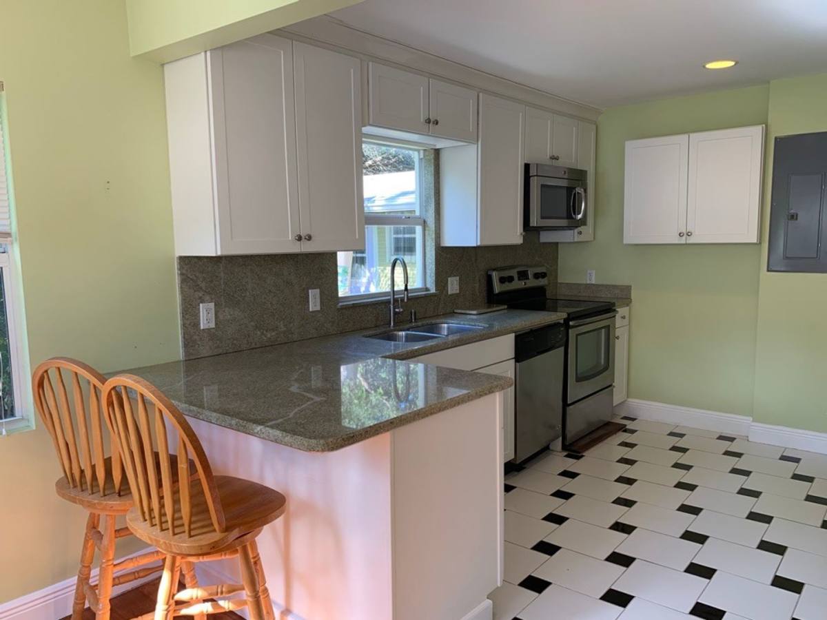 Apartment for rent at 213 215 S Ocean Breeze St, Lake Worth Beach, FL 33460