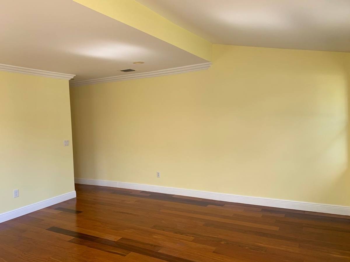 Apartment for rent at 213 215 S Ocean Breeze St, Lake Worth Beach, FL 33460