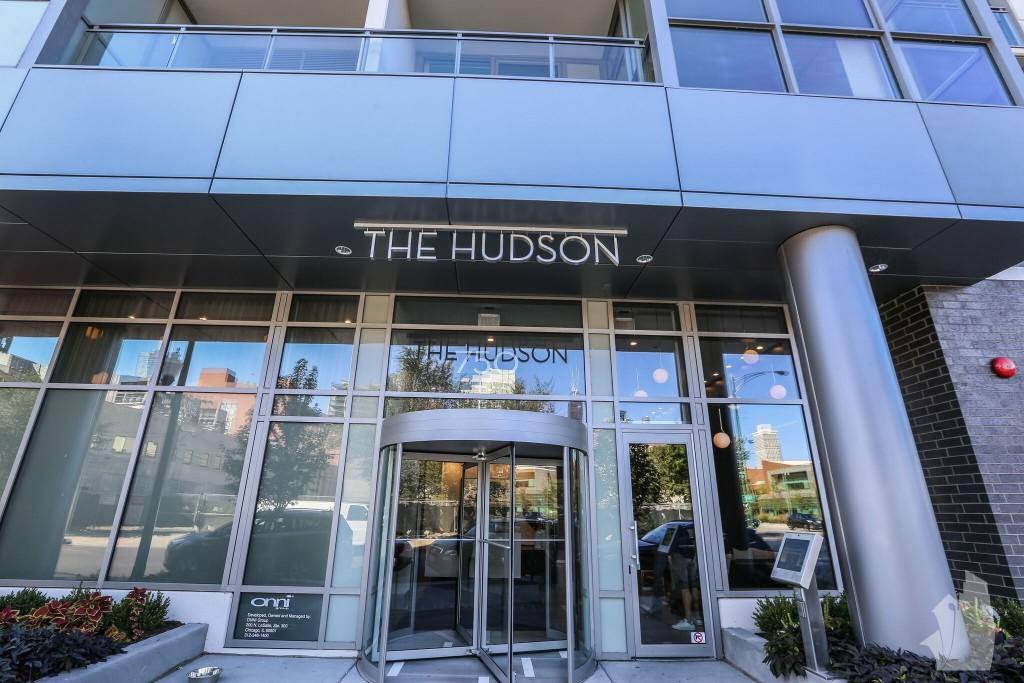 Apartment for rent at 750 N Hudson Ave, Chicago, IL 60654