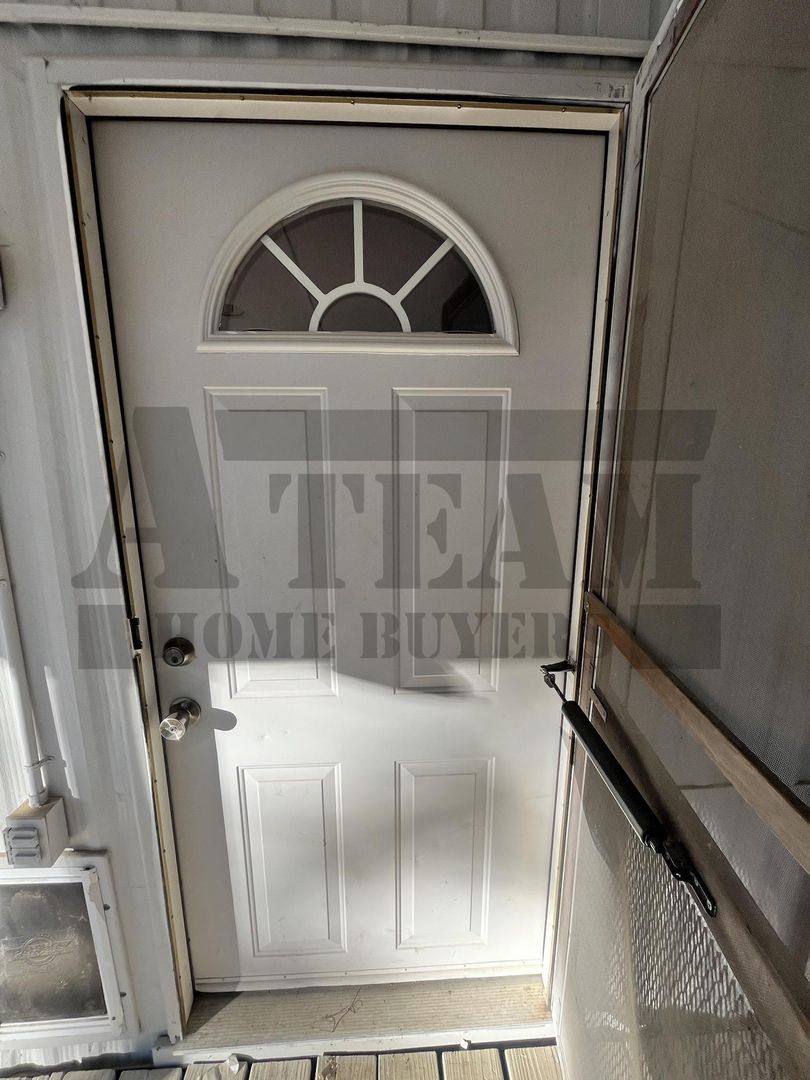 House for rent at 135 Oxbow St, Mabank, TX 75156