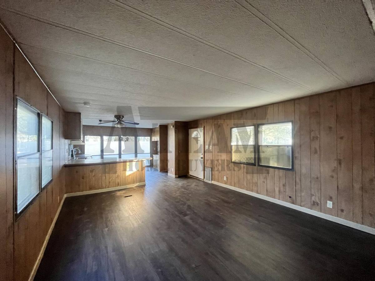 House for rent at 135 Oxbow St, Mabank, TX 75156