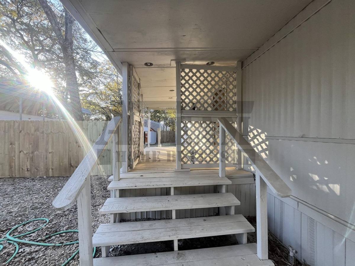 House for rent at 135 Oxbow St, Mabank, TX 75156