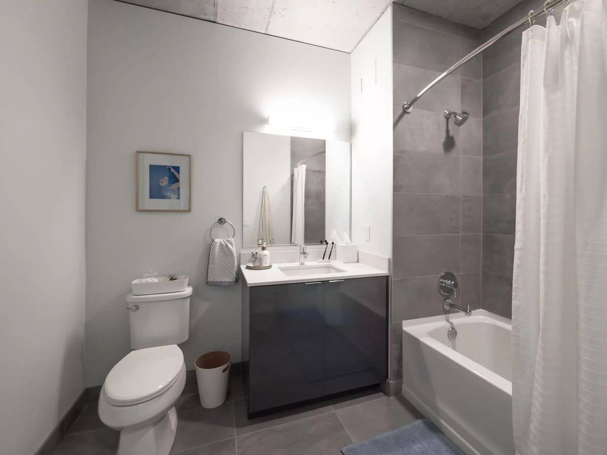 Apartment for rent at 311 W Illinois St, Chicago, IL 60654