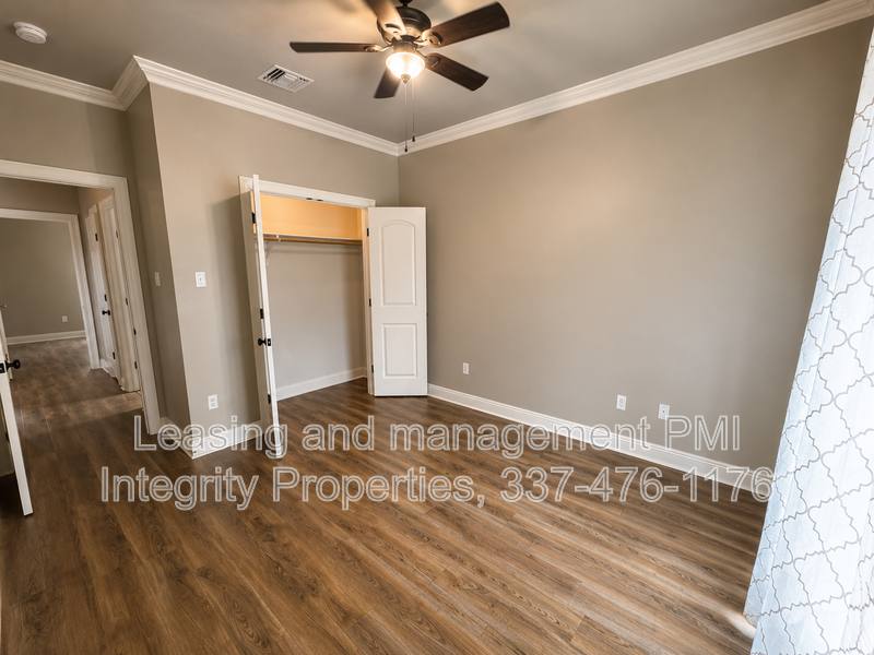 House for rent at 213 Woodhaven Rd, Youngsville, LA 70592