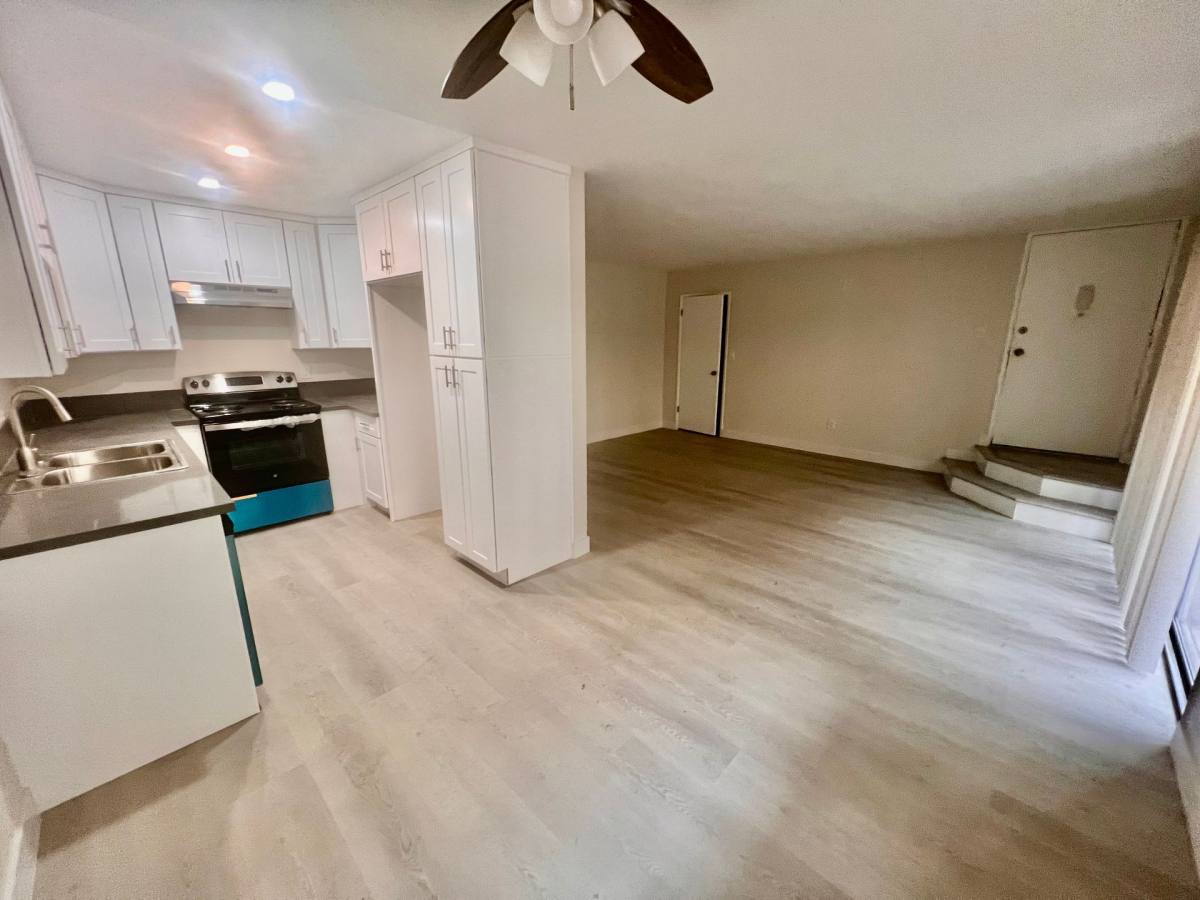 Apartment for rent at 8533 Columbus Ave, North Hills, CA 91343