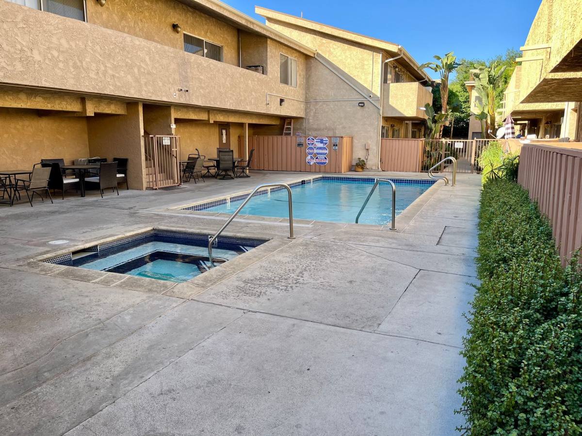 Apartment for rent at 8533 Columbus Ave, North Hills, CA 91343