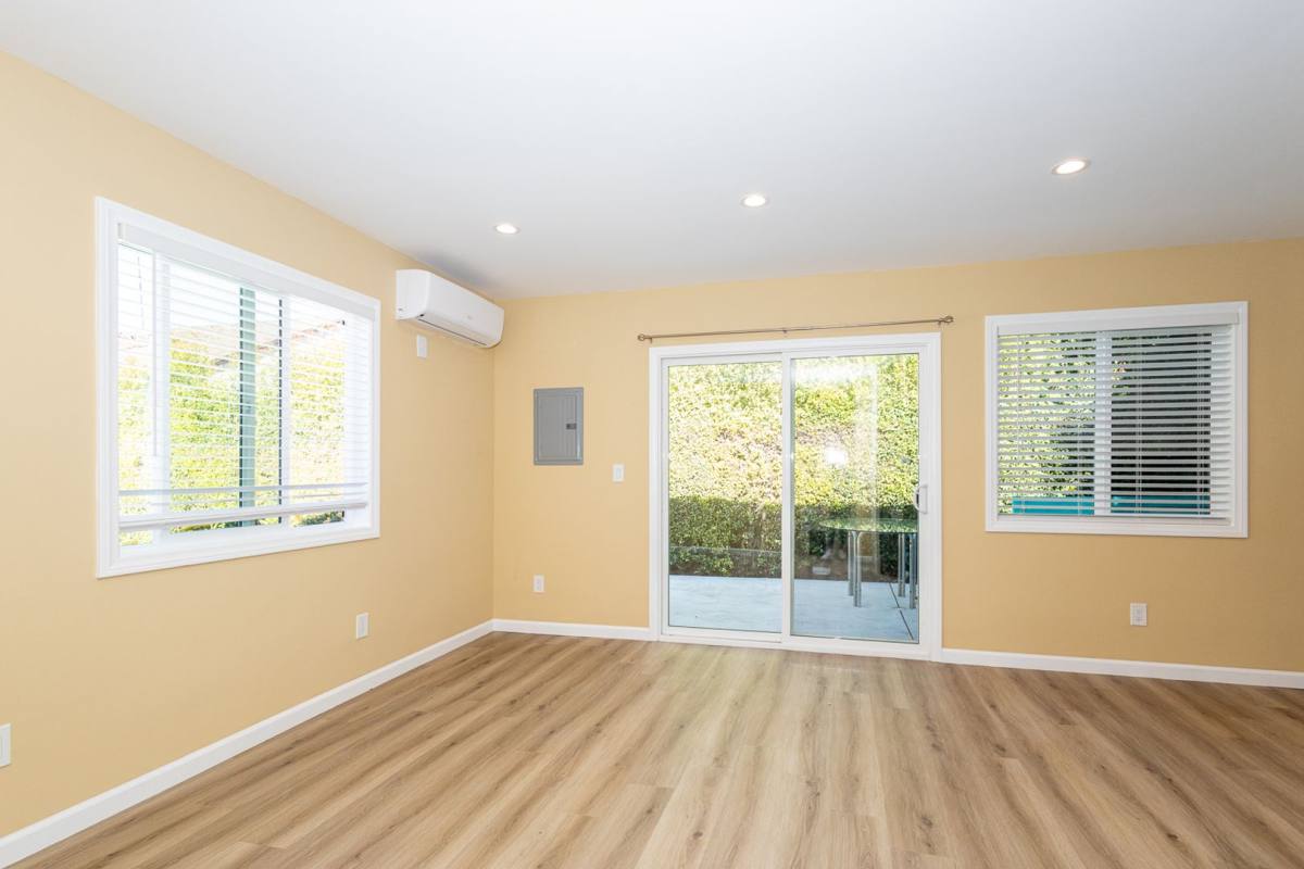 House for rent at 614 S Sycamore Ave, Los Angeles, CA 90036