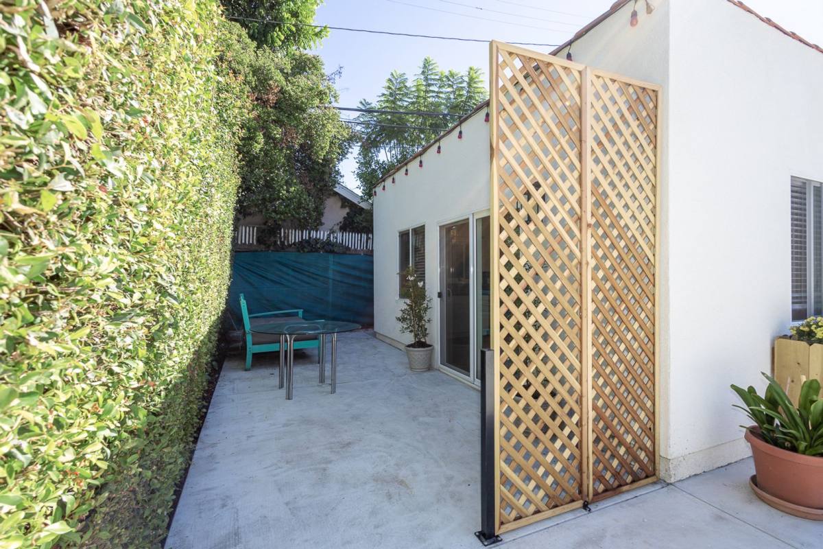 House for rent at 614 S Sycamore Ave, Los Angeles, CA 90036