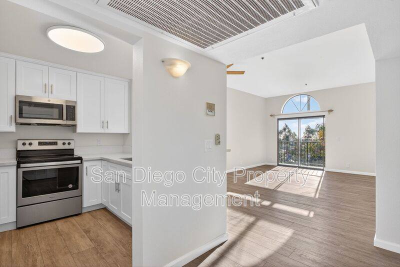 Apartment for rent at 3980 Faircross Place #36, San Diego, CA 92115