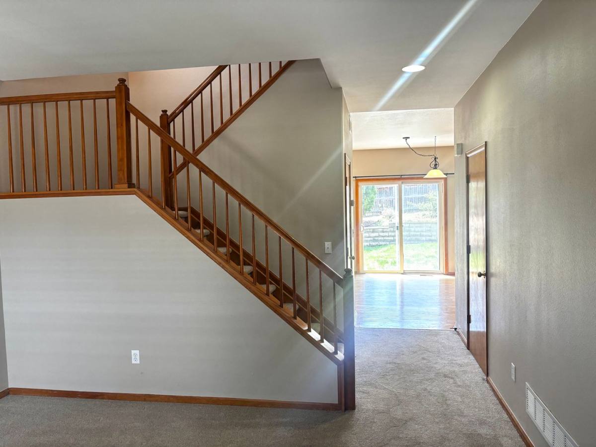 House for rent at 10318 Ravenswood Lane, Littleton, CO 80130