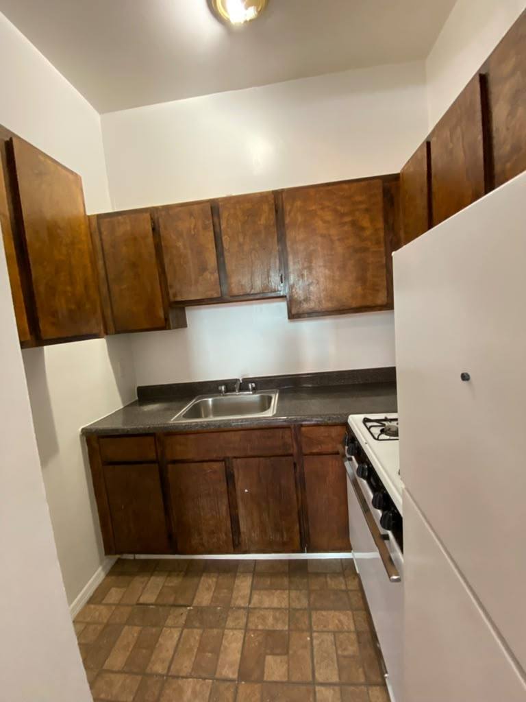 Apartment for rent at 20 N Broadway #3D, Yonkers, NY 10701