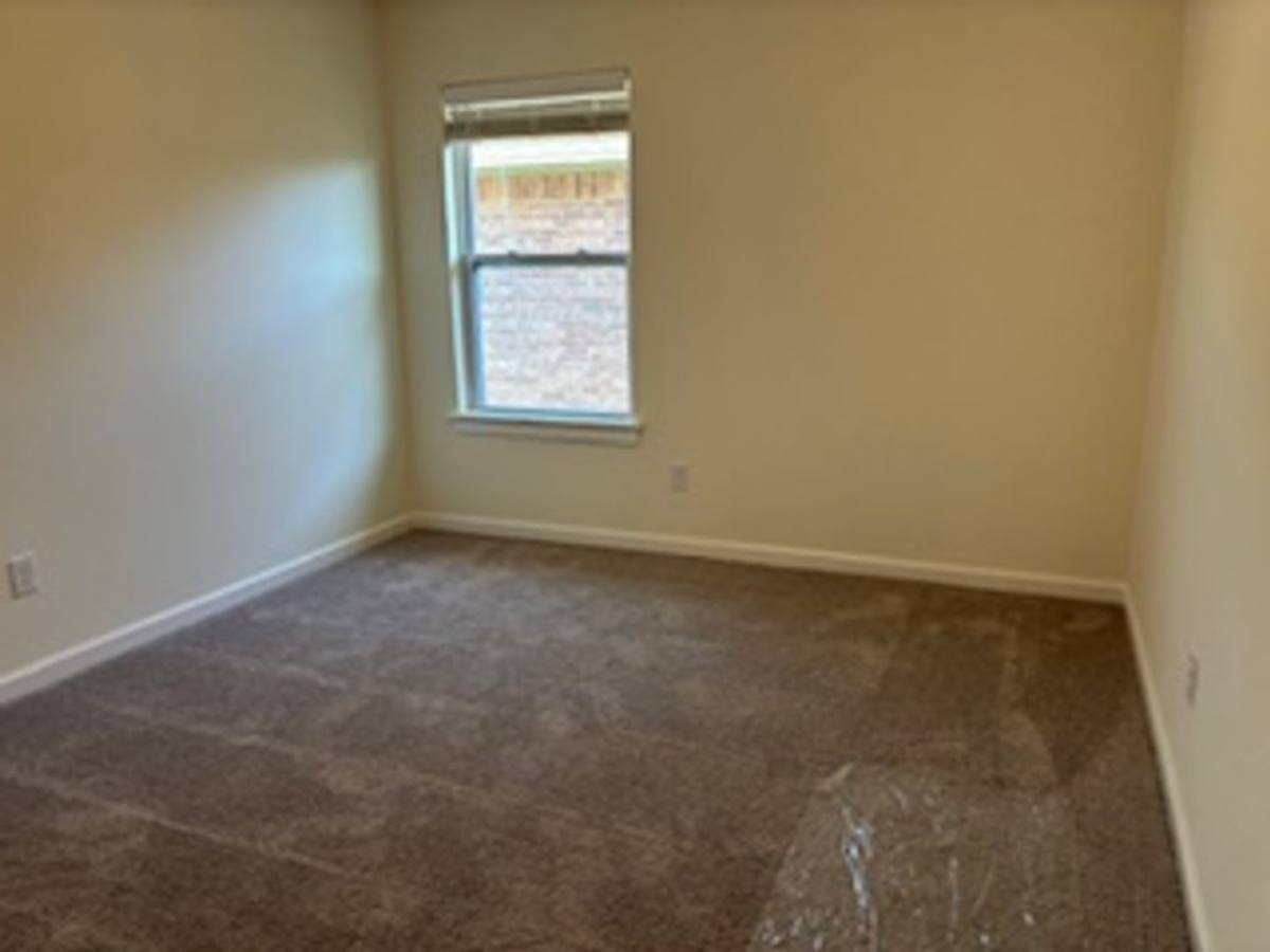House for rent at 18212 Austin Court, Edmond, OK 73012