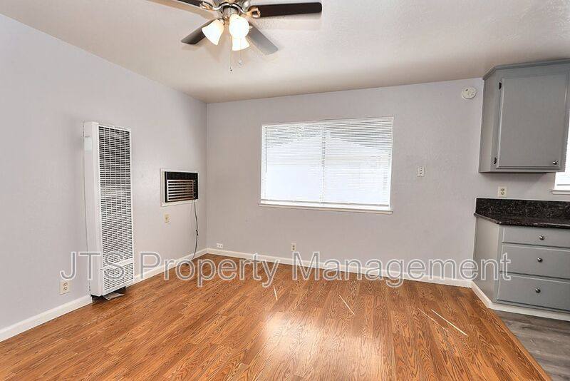 Apartment for rent at 1515 V St #7, Sacramento, CA 95818
