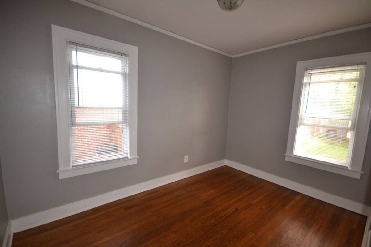 Apartment for rent at 400 E Cambourne, Ferndale, MI 48220