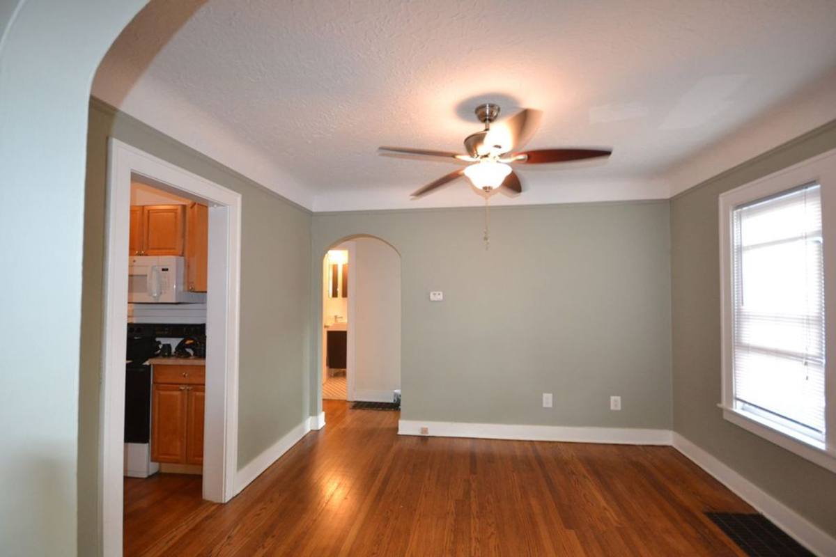 Apartment for rent at 400 E Cambourne, Ferndale, MI 48220