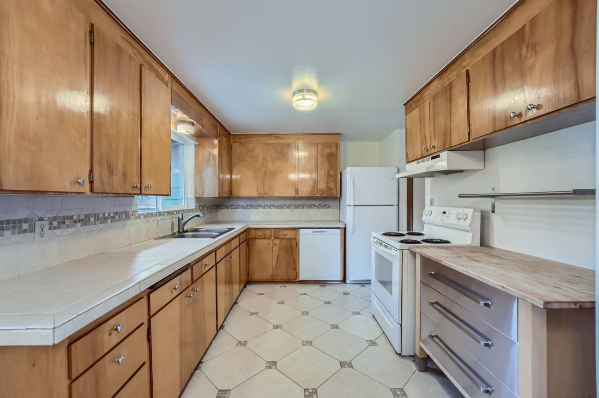 House for rent at 4012 S 288th St, Auburn, WA 98001