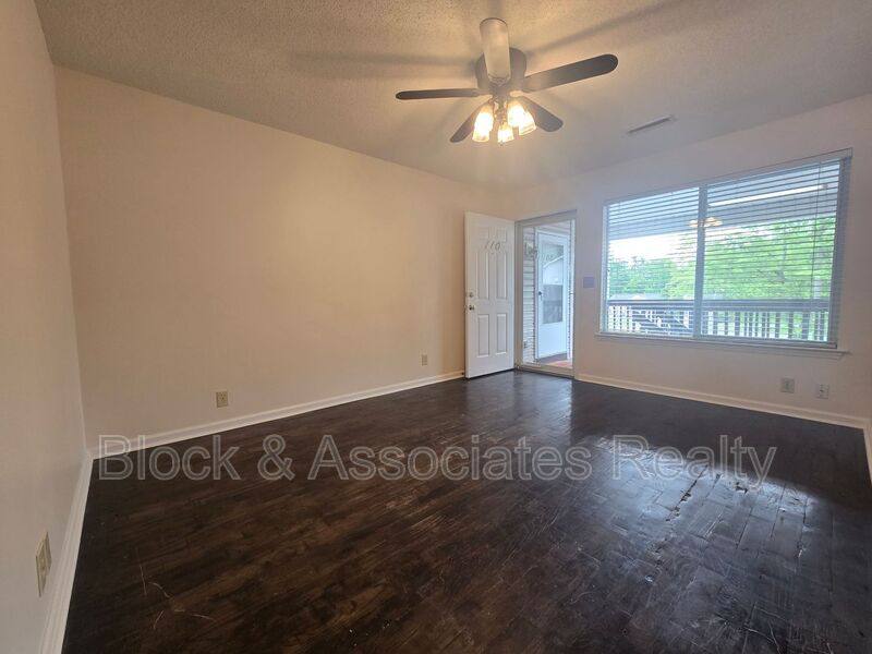 Condo for rent at 110 Westbrook Court, High Point, NC 27263
